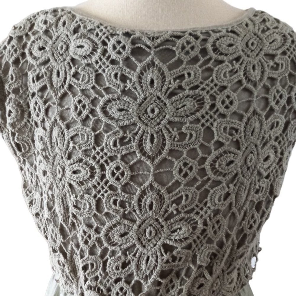 Italian Silk Fit & Flare Midi Dress w/ Boat Neck & Cap sleeves,Sage Green, Small